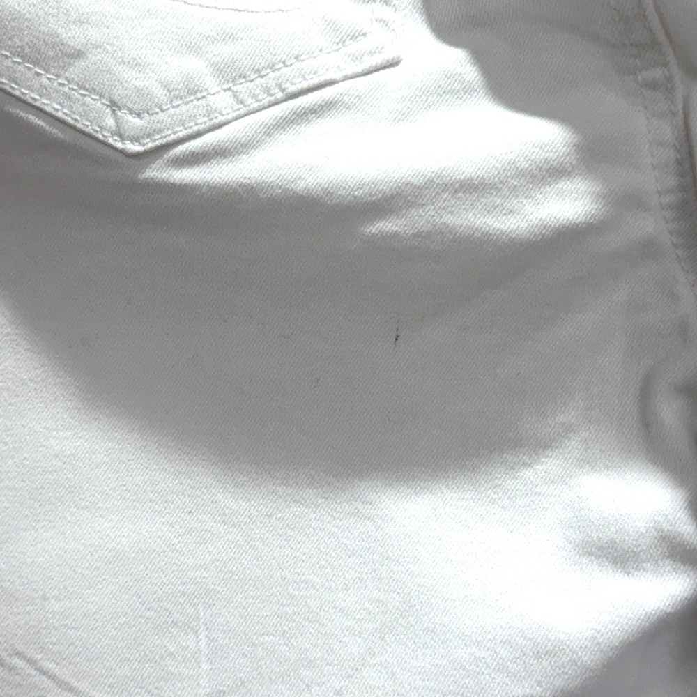 Seven 7 White High Rise Bermuda Shorts Size 8 - Picture 6 of 6